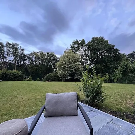 Villa In Idyllic Surroundings With Pool And Tennis